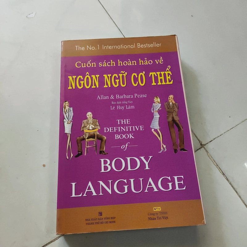 Cuốn sách hoàn hảo về ngôn ngữ cơ thể  387906