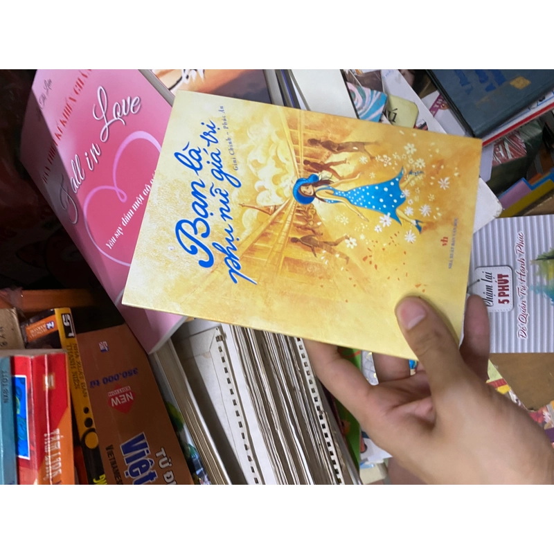 Sách bạn là phụ nữ giá trị 310007