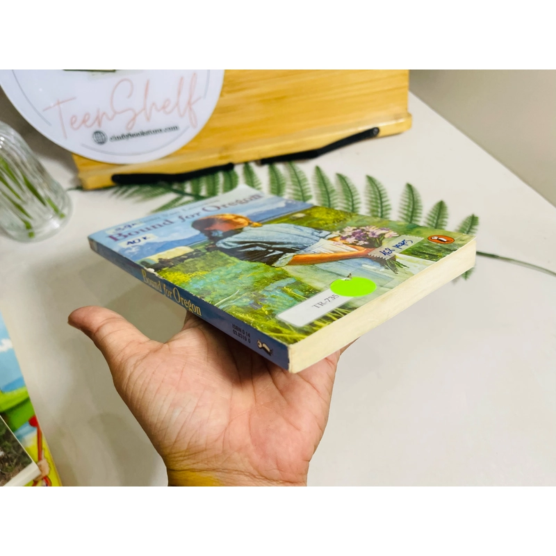 [Sách 2hand từ US] Like new 90% - Bound for Oregon của Jean Van Leeuwen 477965