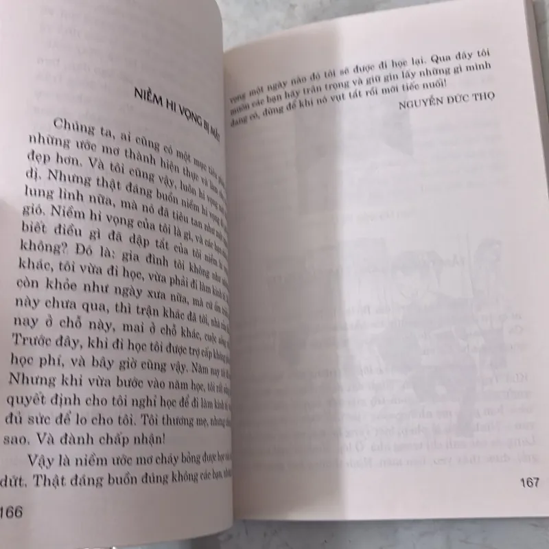 Tiếng nói ong xanh 1043066