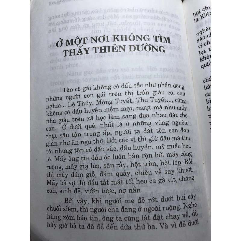 Một nơi không tìm thấy thiên đường 1999 mới 60% ố bẩn nhẹ Công Tôn Huyền HPB0906 SÁCH VĂN HỌC 160279