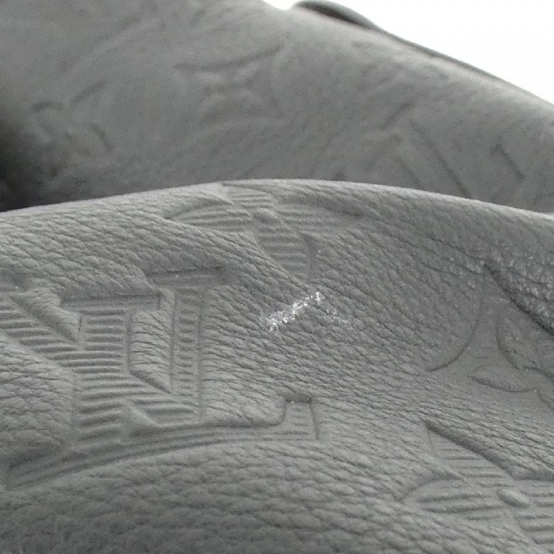 Túi bảo hiểm Louis Vuitton Monogram Shadow M46554 618518