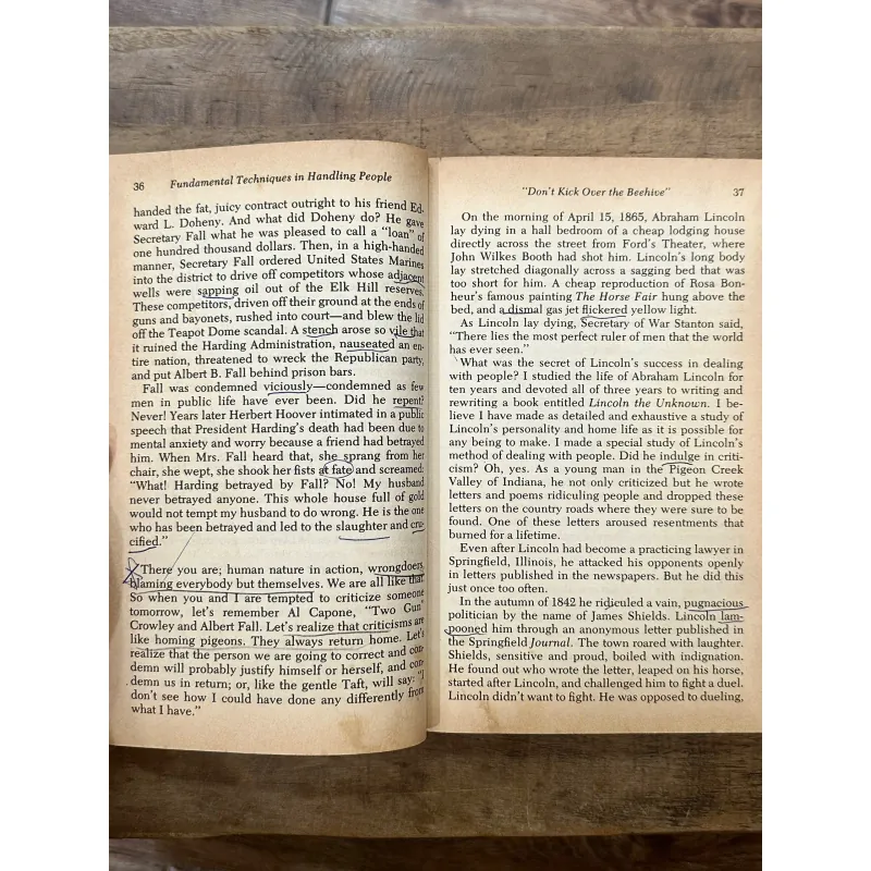 How to Win Friends & Influence People - Dale Carnegie 734913
