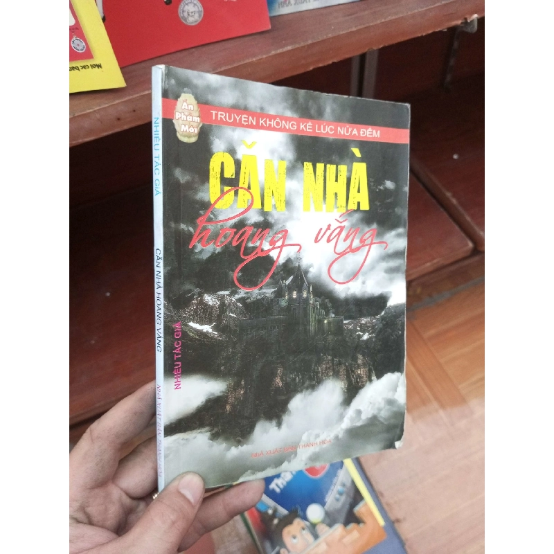 (Sách cũ SCGR) Căn nhà hoang vắng 2011 Sách văn học VAVO-AK19 Blogmeo090426 1016849