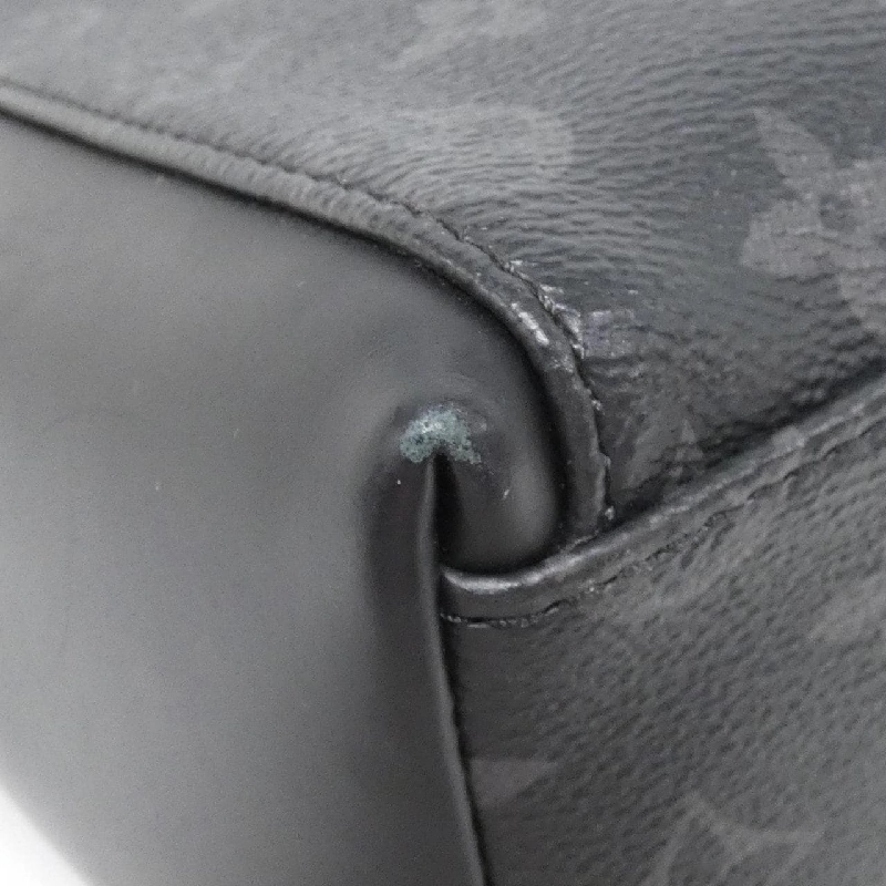 Túi đeo chéo Louis Vuitton Monogram Eclipse Voyage PM M40511 - Hàng hiệu Chính hãng 768334