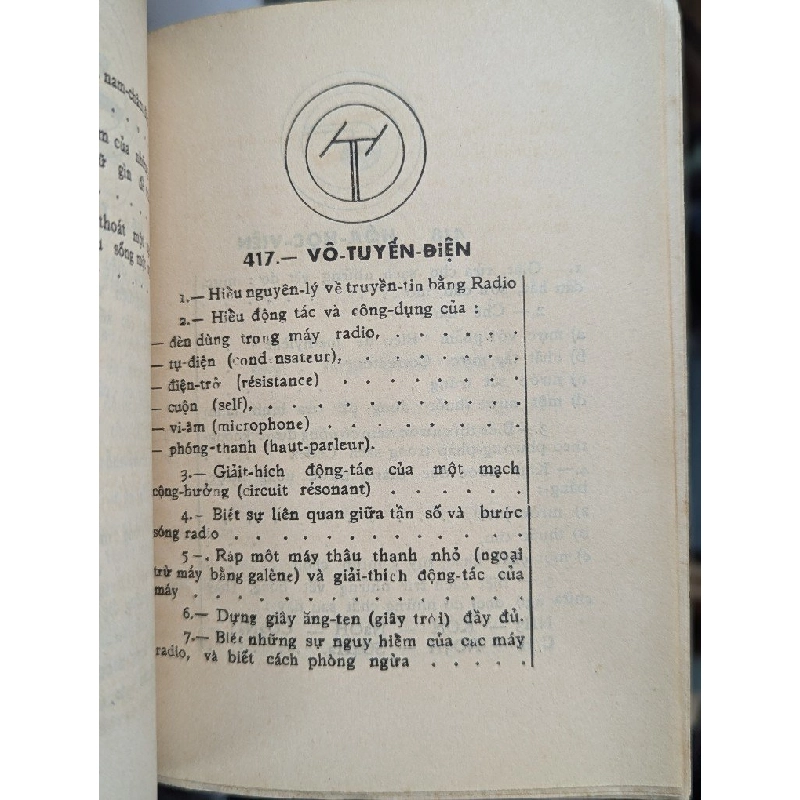 CHƯƠNG TRÌNH ĐẲNG THỨ VÀ CHUYÊN HIỆU THIẾU SINH - HƯỚNG ĐẠO VIỆT NAM 191954