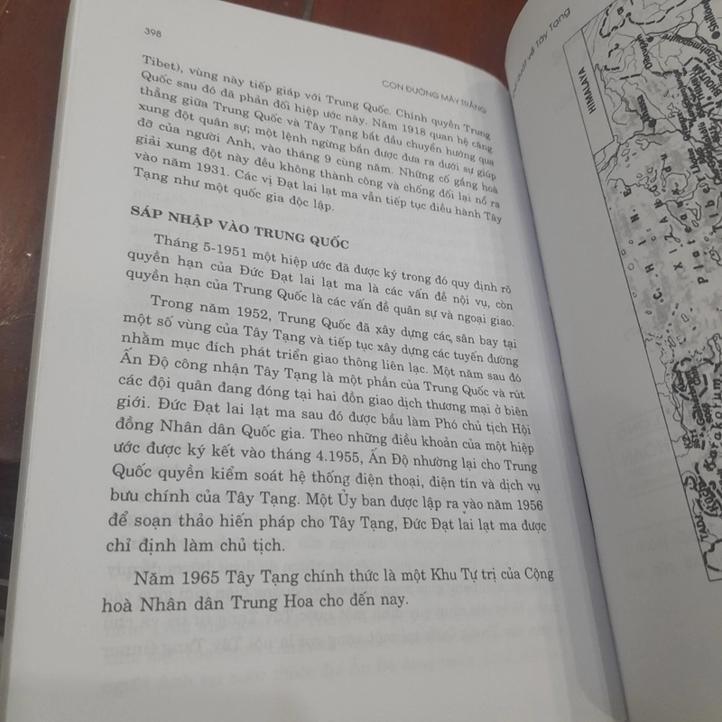 Anagaruka Govinda - CON ĐƯỜNG MÂY TRẮNG (Nguyễn Tường Bách biên dịch) 448720