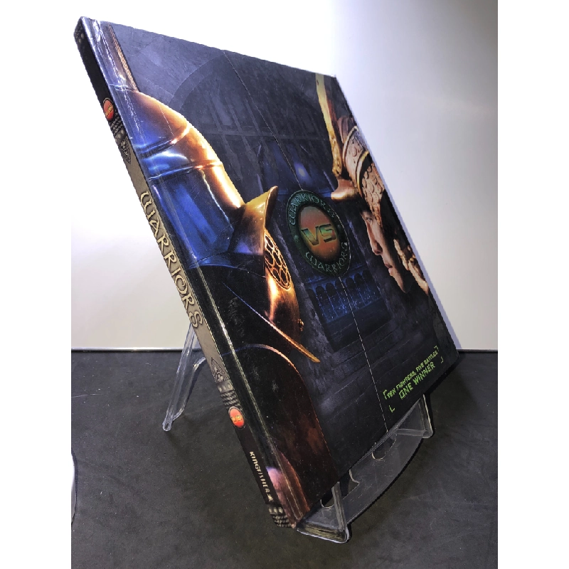 Warriors vs Worriors BÌA CỨNG mới 85% bẩn nhẹ Kingfisher HPB2607 NGOẠI VĂN 351790