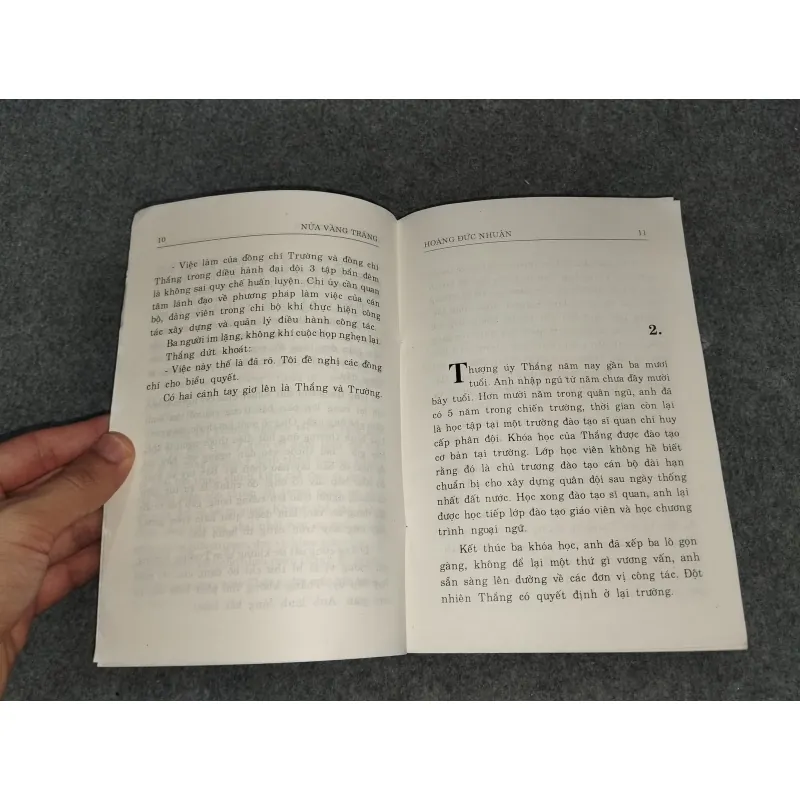 NỬA VẦNG TRĂNG - HOÀNG ĐỨC NHUẬN 588773