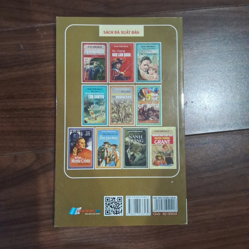 Chiếc vòng cổ bằng nhung - Alexander dumas 524069