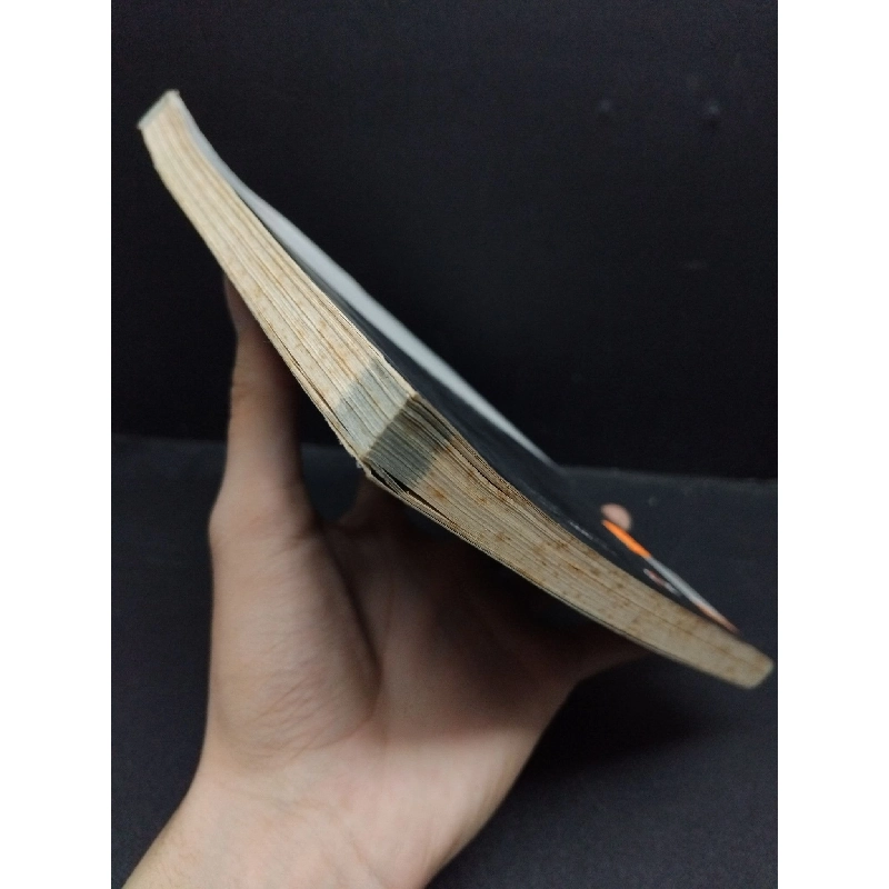 Sinh ra để cô đơn Nguyễn Phong Việt 2015 mới 80% ố vàng HCM0806 văn học 914536