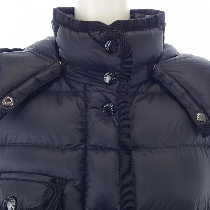 Áo khoác lông vũ MONCLER 635732