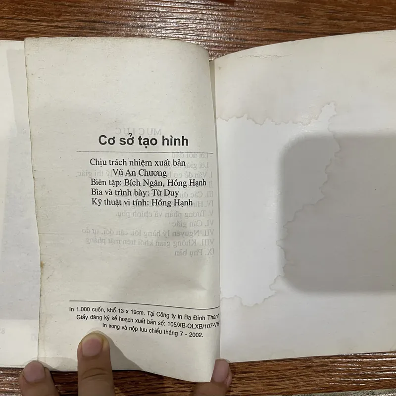 Cơ sở tạo hình - Lê Huy Văn (9) 597105