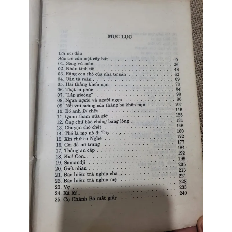 Truyện ngắn Nguyễn công Hoan chọn lọc , hai tập 698359