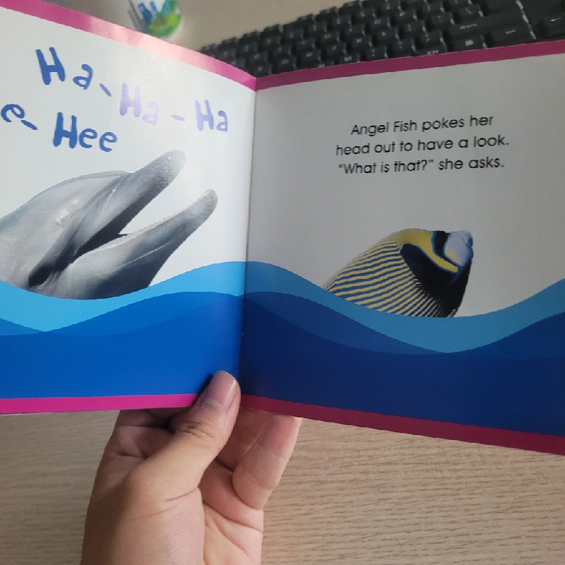 Dolphin's Funny Surprise (Steve Parish KIDS)  Steve Parish 531322