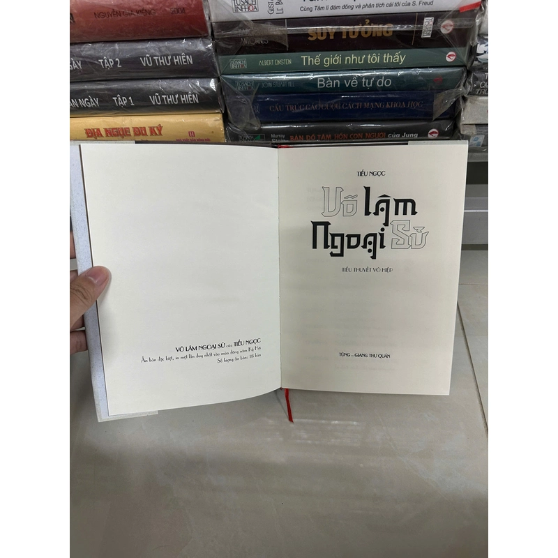 Võ Lâm Ngoại Sử - Tiểu Ngọc (Nguyễn Huy Thiệp) 551175