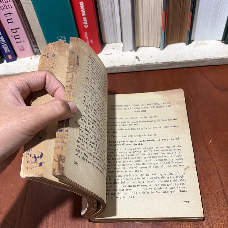 II Sách Xưa: Về Văn Hoá Văn Nghệ - 1976 754394