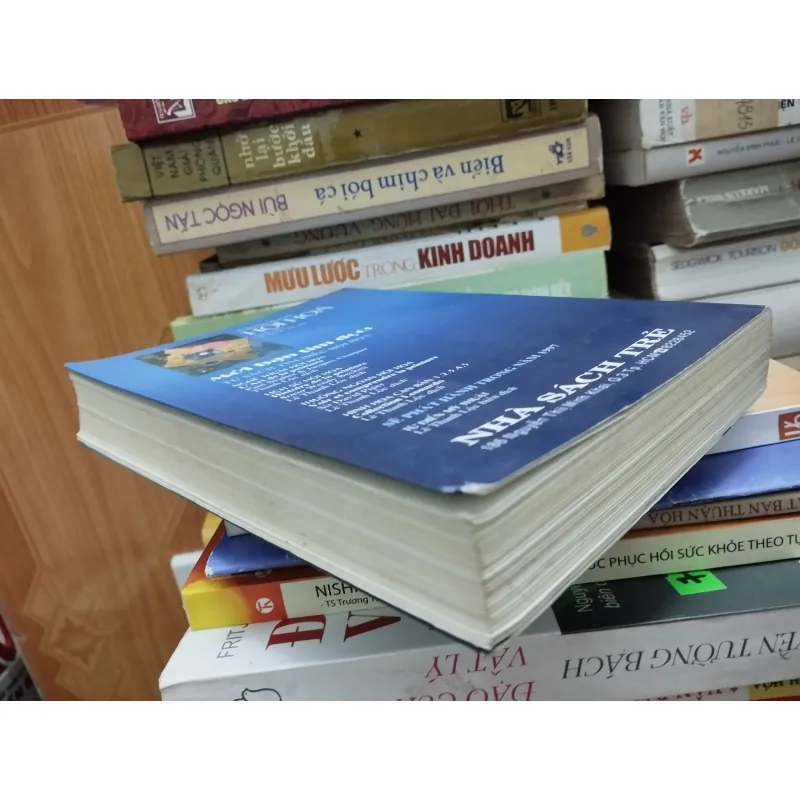 Thưởng ngoạn hội hoạ 999836