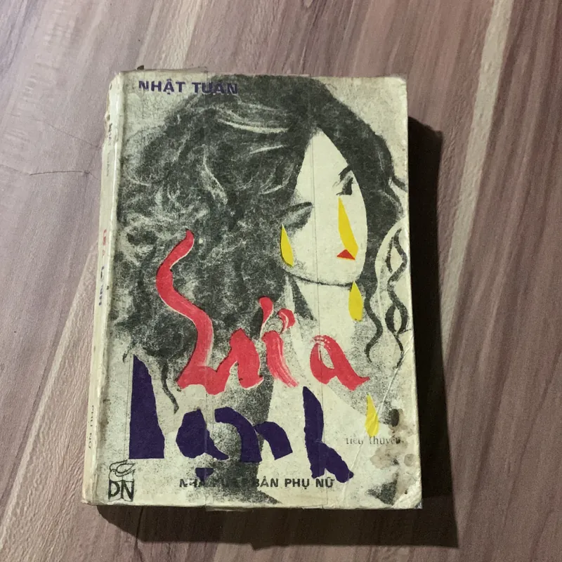 Lửa lạnh, Nhật Tuấn  593541