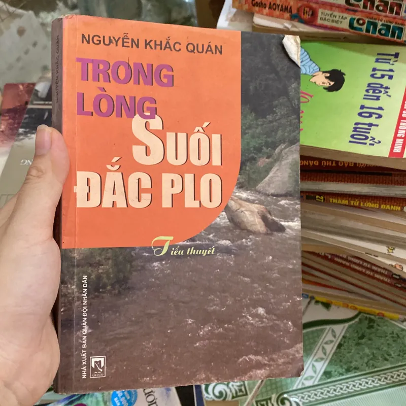 Trong lòng suối Đắc Plo 1041480