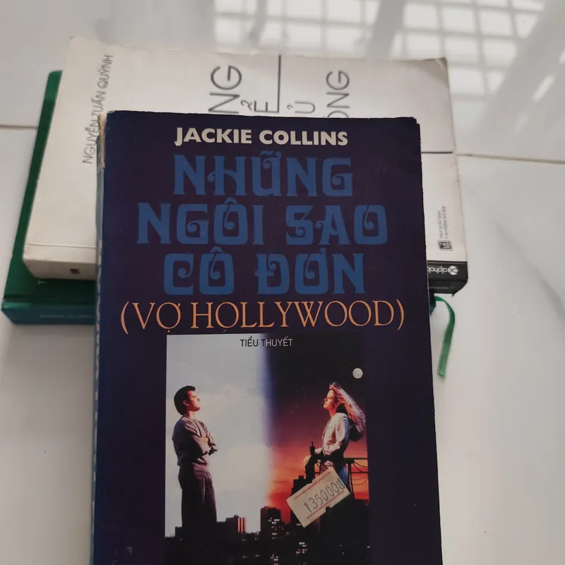 Những ngôi sao cô đơn ( vợ Hollywood)  575536