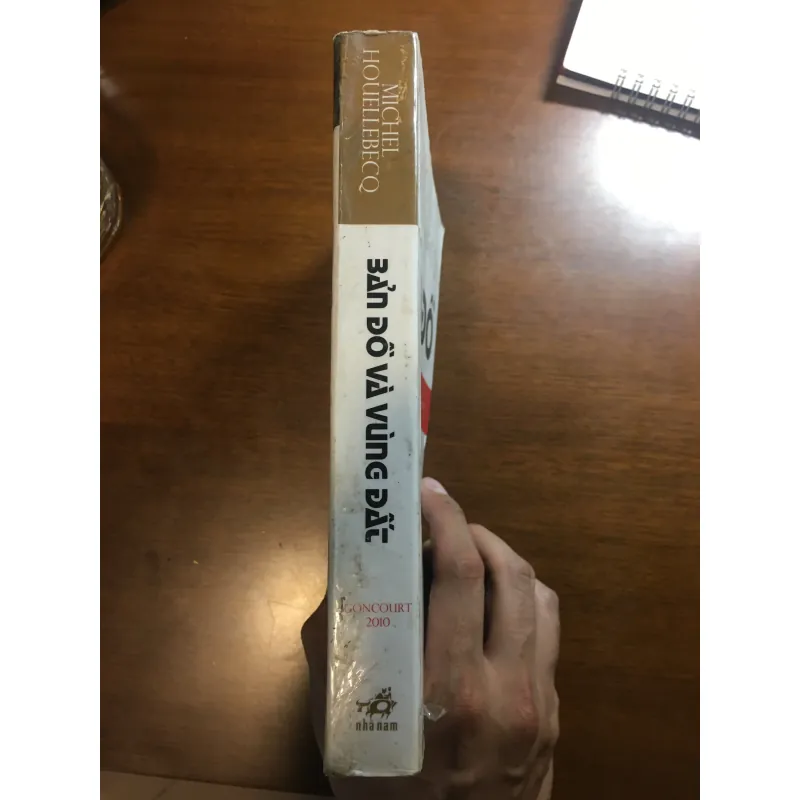 [ĐƯƠNG ĐẠI] Bản Đồ Và Vùng Đất - Michel Houellebecq 604838