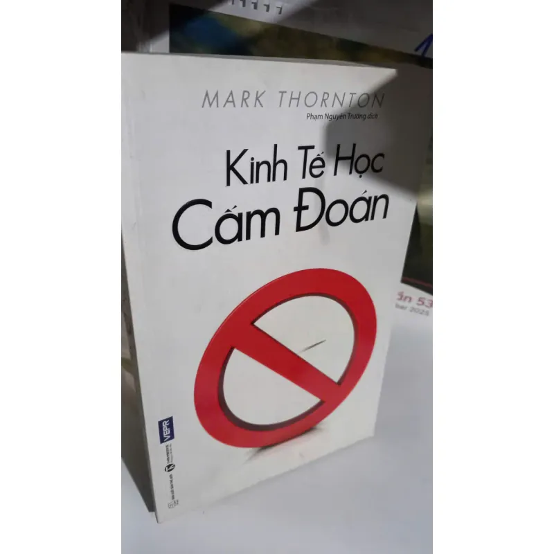 kinh tế học cấm đoán 760093