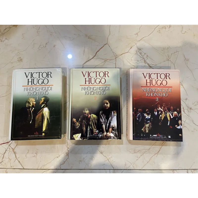 Những người khốn khổ trọn bộ 3 tập (c) 992311