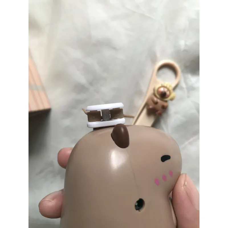 Quạt mini Capybara full hộp & Cắt móng tay Capybara 1037695