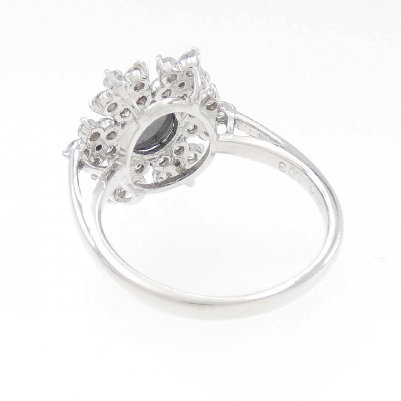 Nhẫn kim cương hoa K18WG 1.82CT 671848