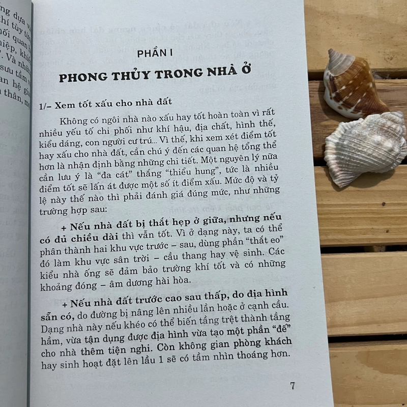 Sách Phong thuỷ toàn thư - mới 99% 526156