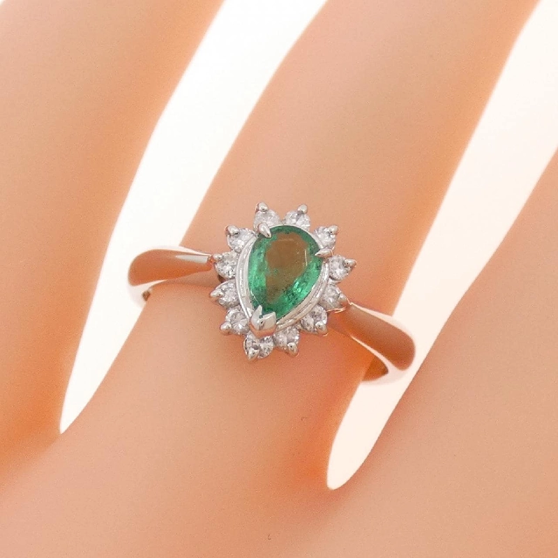 Nhẫn Emerald PT900 0.30CT - Hàng hiệu Chính hãng 855013