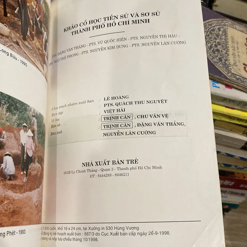 KHẢO CỔ HỌC TIỀN SỬ & SƠ SỬ THÀNH PHỐ HỒ CHÍ MINH (XB 1998) 568882