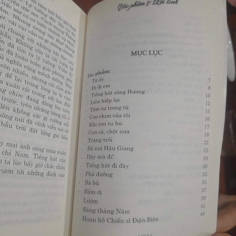 TỐ HỮU, Tác phẩm & Lời bình 472178