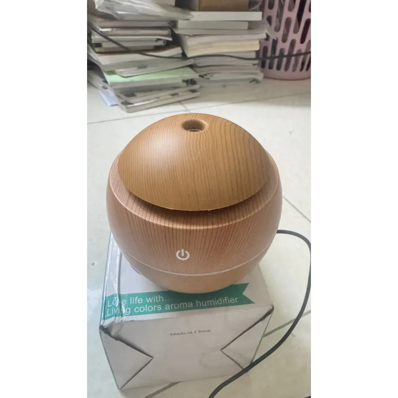 Máy Khuếch Tán Tinh Dầu Mini Làm Thơm Phòng Vân Gỗ Đèn Led Đổi Màu 596184