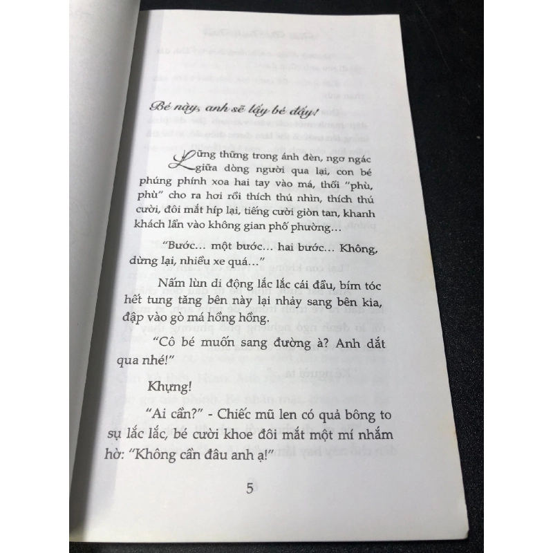 Cớ sao lại yêu 2011 Trần Thị Tuyết Trinh ố new 90% HCM0301 văn học, tình yêu 912763