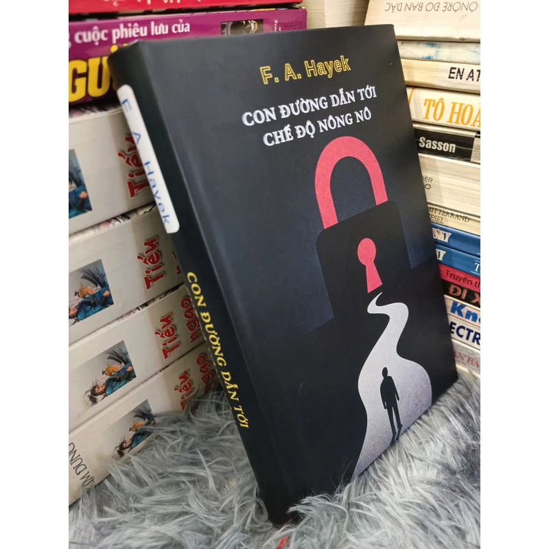 Con đường dẫn tới chế độ nông nô 472788
