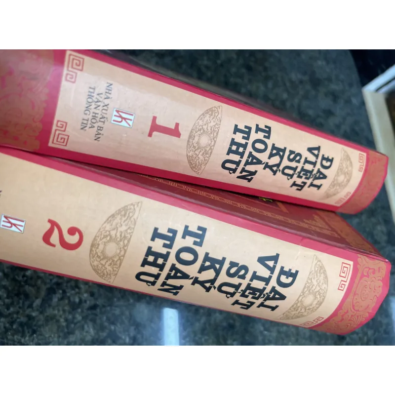 Đại Việt sử ký toàn thư Bộ 2 quyển XB 2004 707532