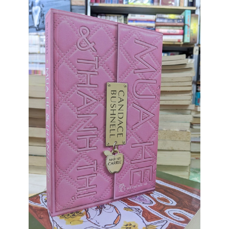 Nhật ký Carrie: Mùa hè thành thị - Candace Bushnell 124901