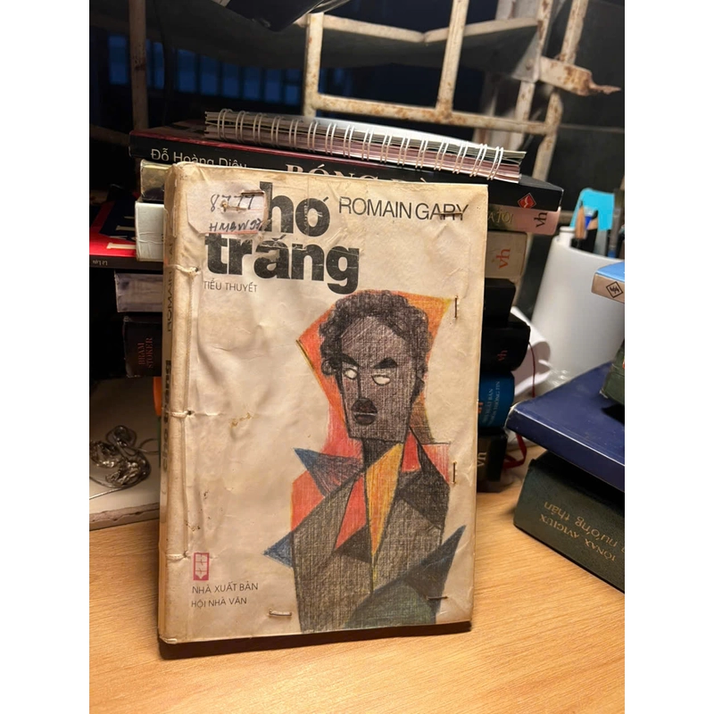 CHÓ TRẮNG-ROMAIN GARY 401777