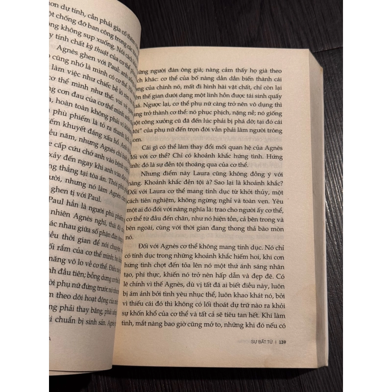 Sự bất tử - Milan Kundera  470927