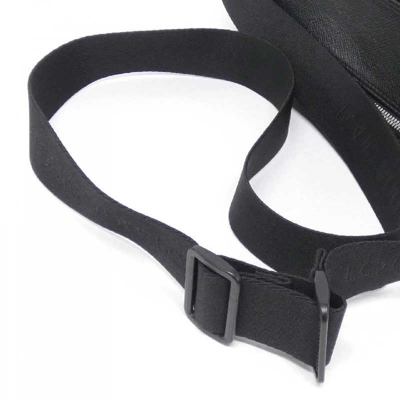 Túi đeo vai Louis Vuitton Taiga Reporter M30152 - Hàng hiệu Authentic 767591