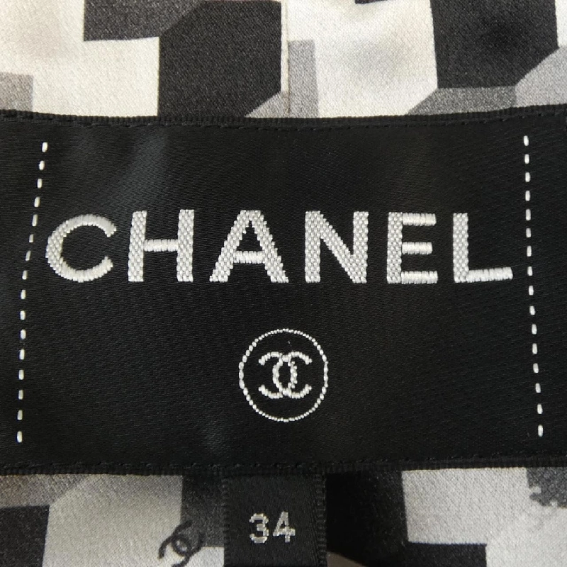 Áo khoác CHANEL P70070V37218 21P 627289