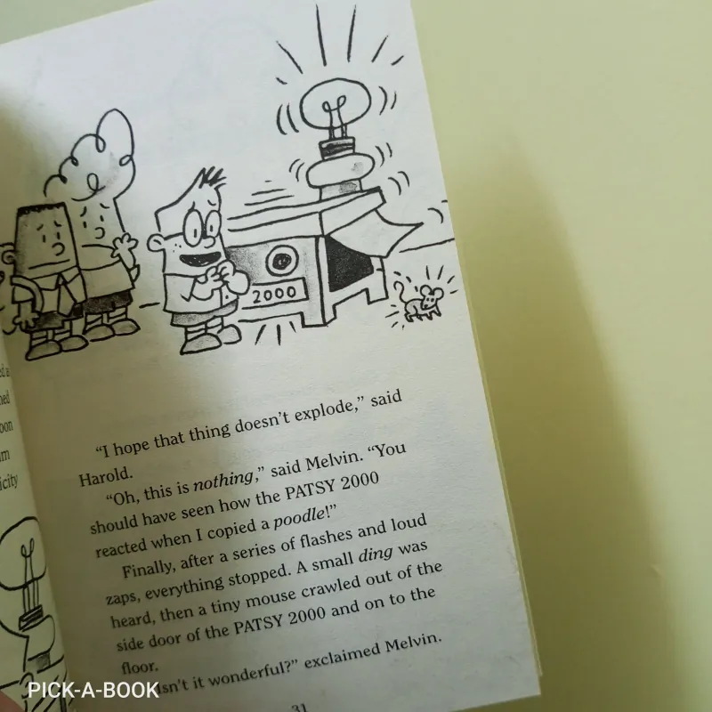 Truyện tranh Tiếng Anh vui nhộn cho trẻ em Captain Underpants: Talking Toilets 992011