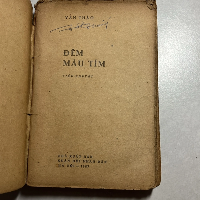 Đêm màu tím — Văn Thảo — 1987s 496548