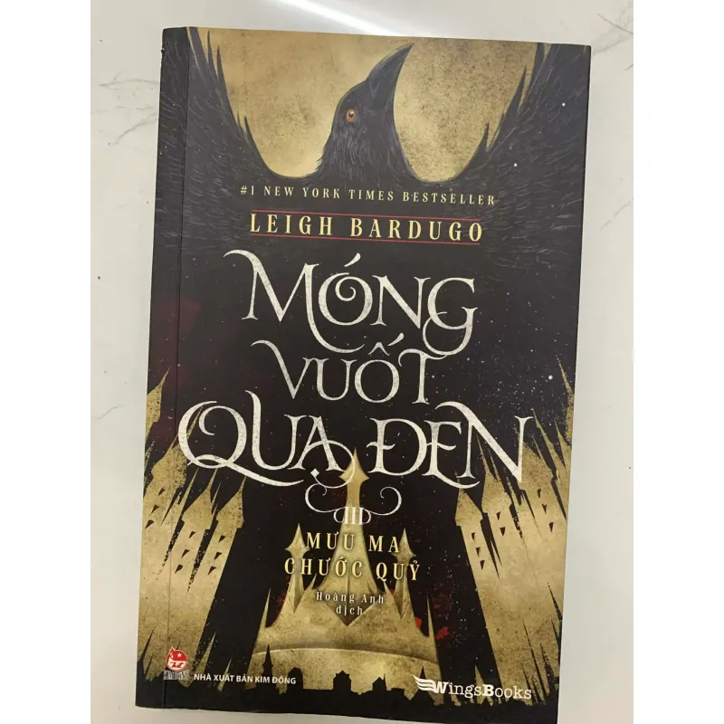 Móng vuốt quạ đen 1031373