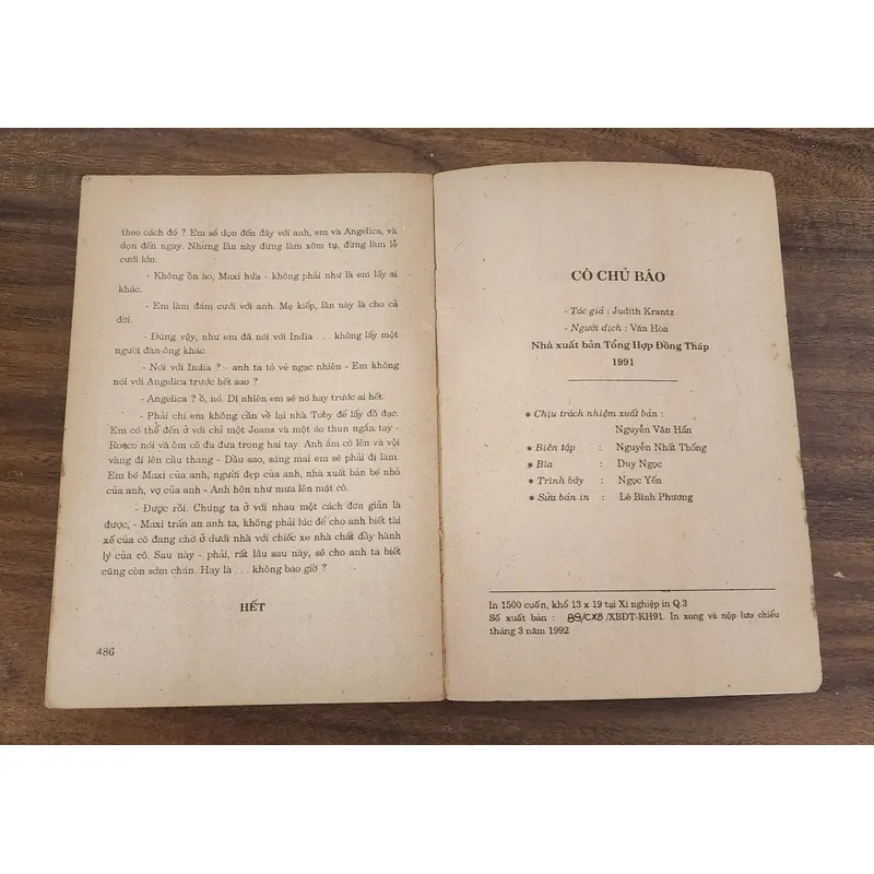 Tiểu thuyết CÔ CHỦ BÁO - Judith Krantz (486 trang) 716895