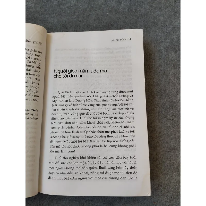 NÉT BÚT TRI ÂN 720003