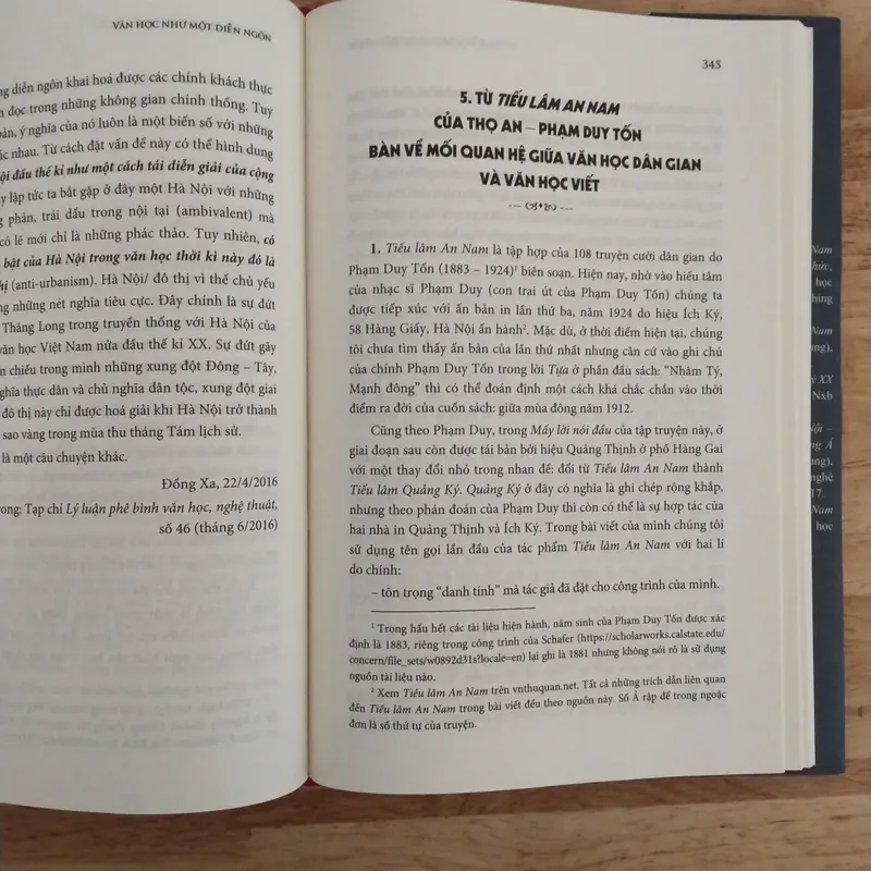 Văn học như một diễn ngôn (bìa cứng) 590147