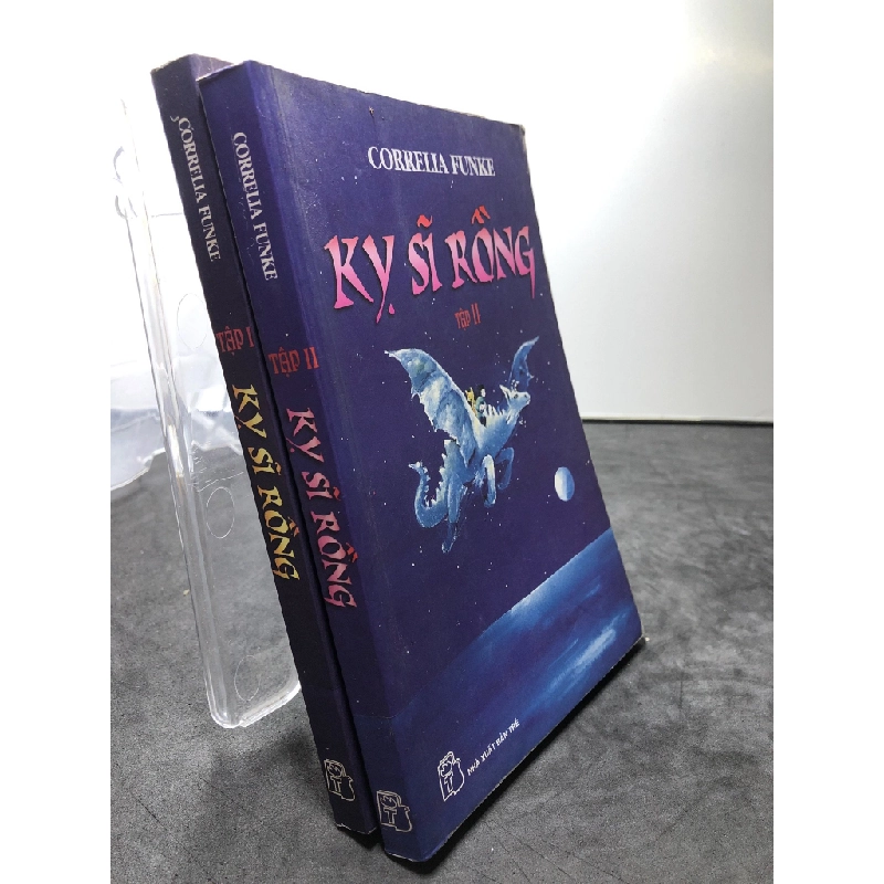 Kỵ sĩ rồng tập 1 và 2 2005 mới 75% ố vàng nhẹ Correlia Funke HPB0508 VĂN HỌC 210243